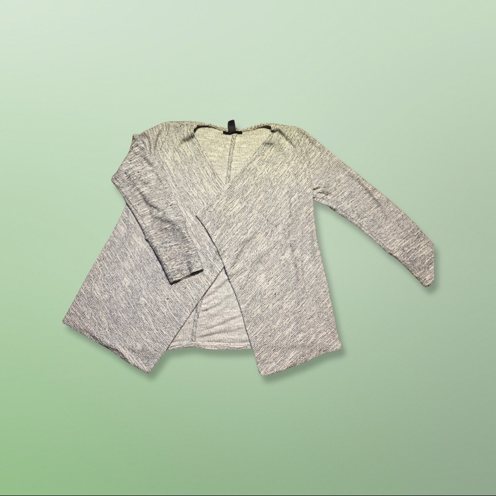 A Pea in the Pod Grey/White Maternity Cardigan-size M